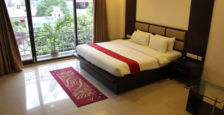 Hotel Surya
